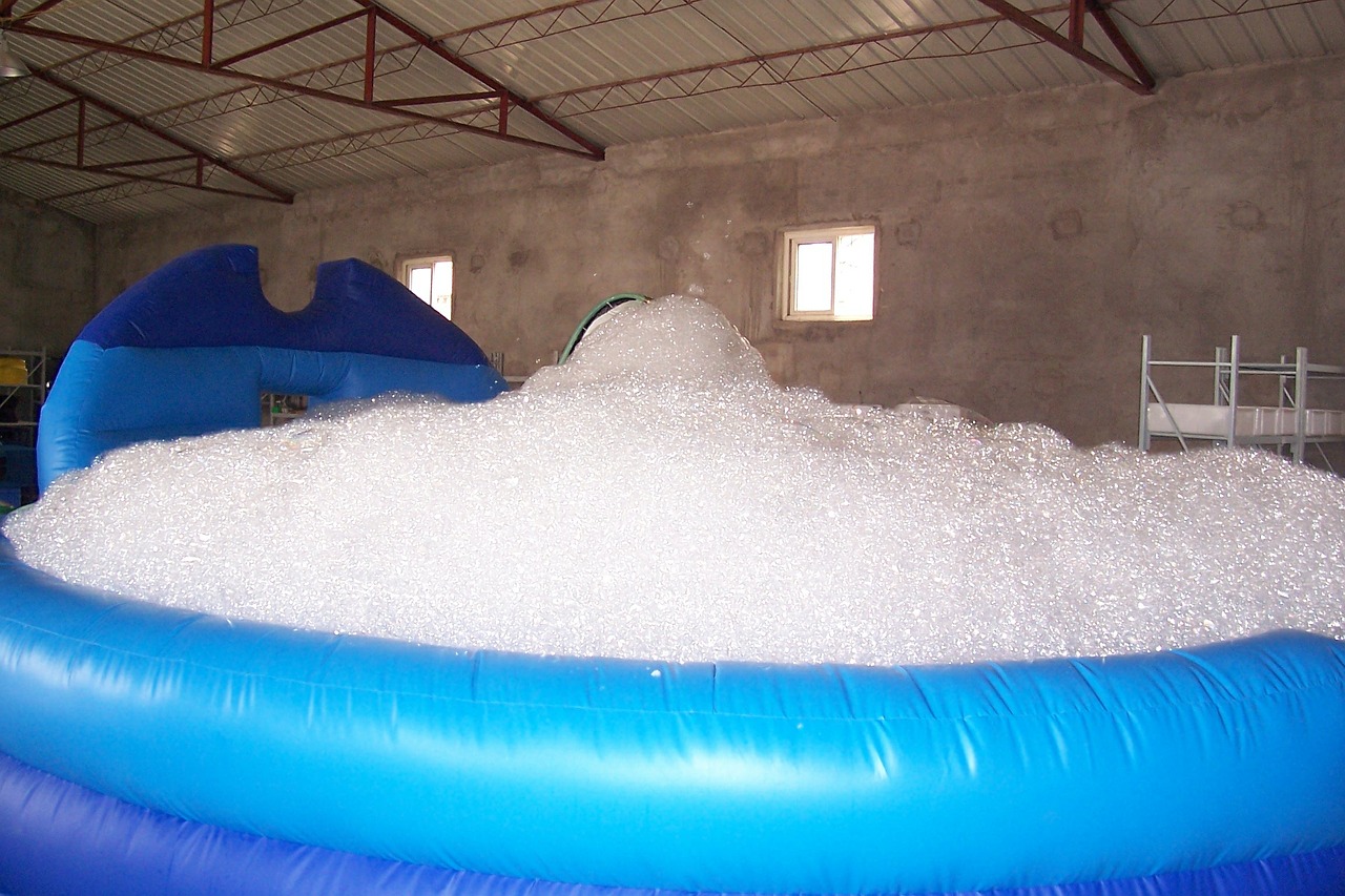 hot tub with foam